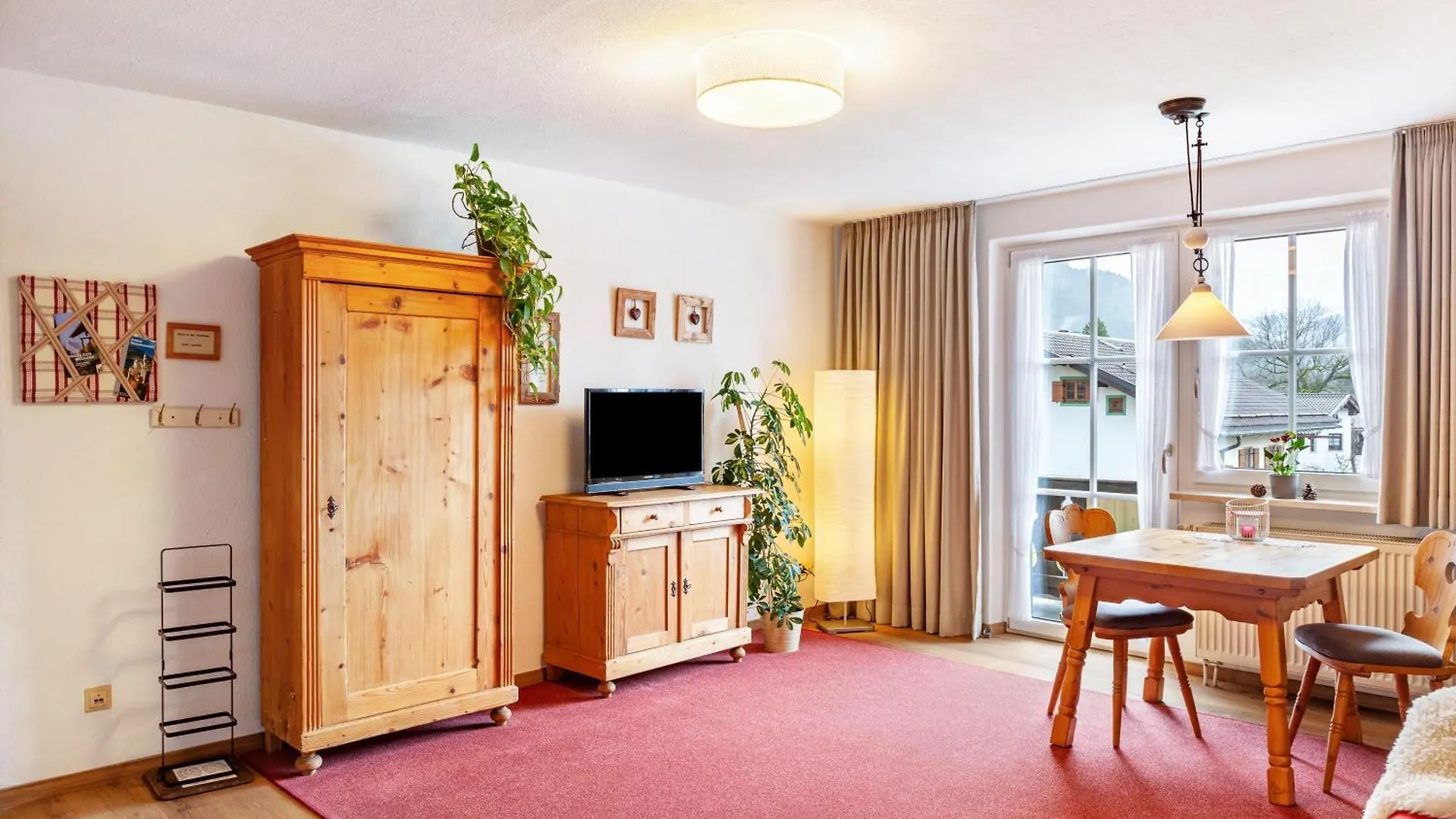 아파트 Ferienwohnung Zugspitzblick 파르한트