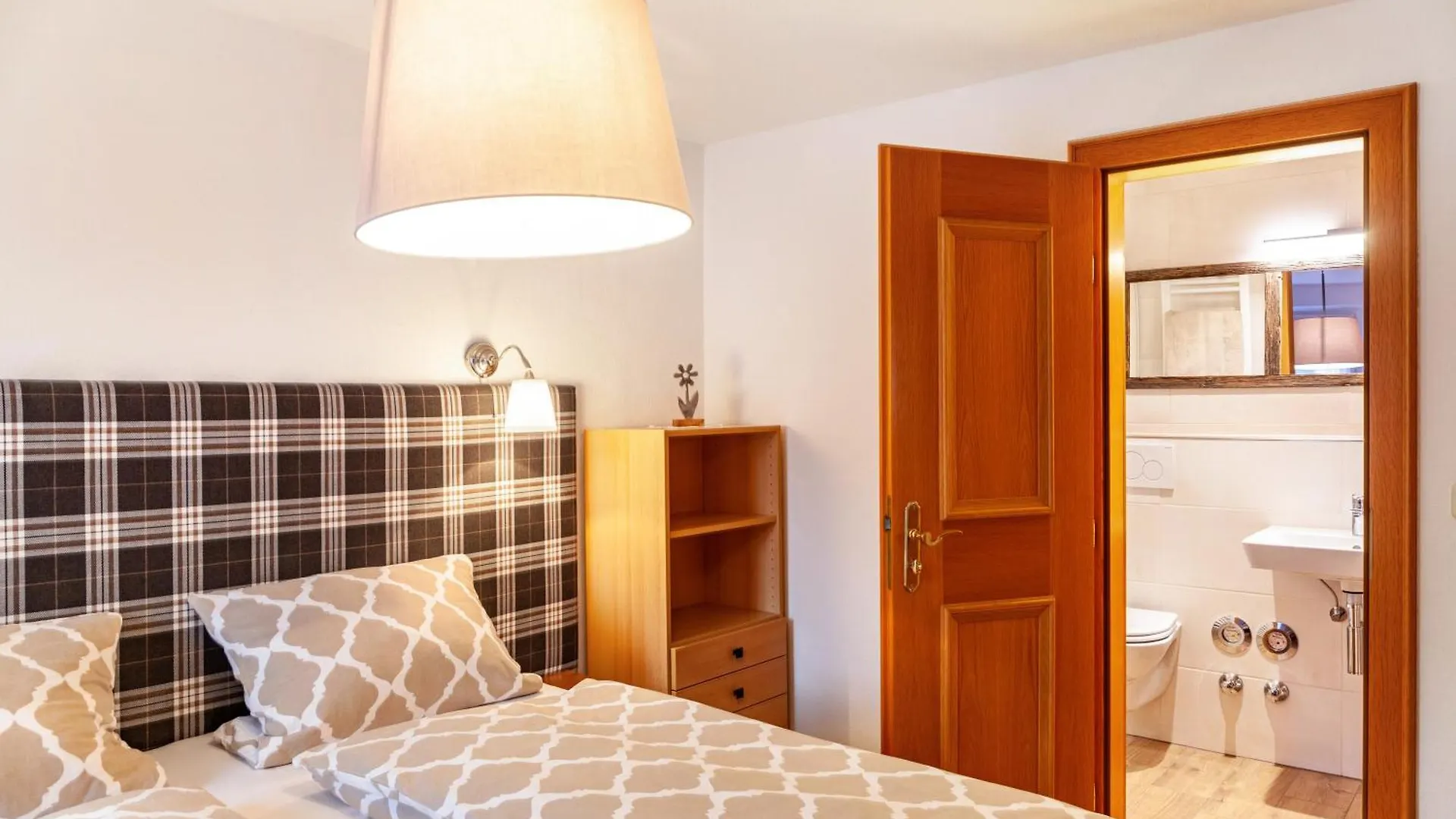 Apartment Ferienwohnung Zugspitzblick Farchant